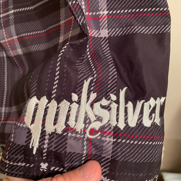 Quicksilver swim trunks - Picture 2 of 5